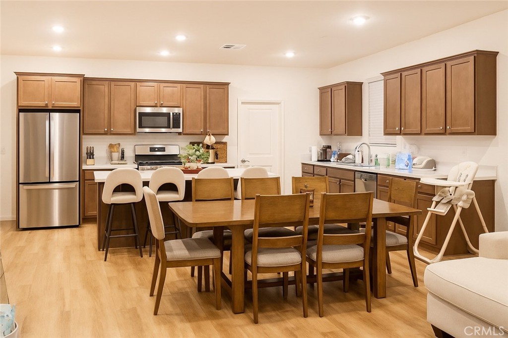 MLS #IV25262812 image #1