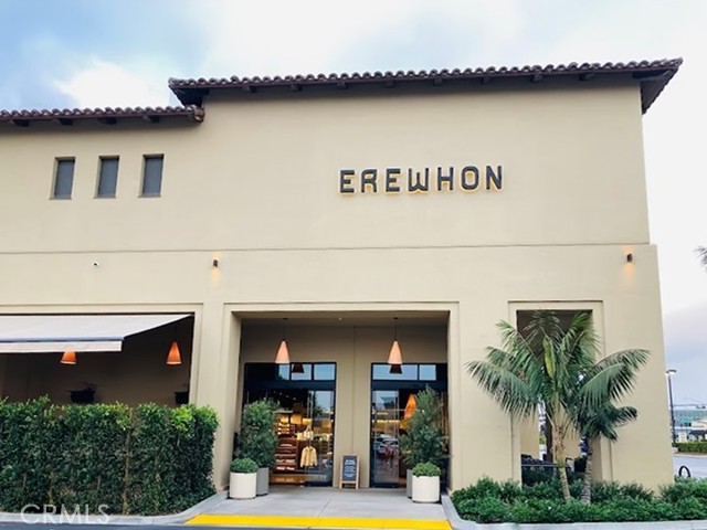 2 Bed Home for Sale in Hawthorne, California
