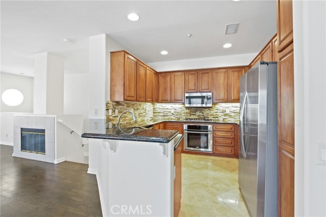 29 Poppy, Irvine CA: https://media.crmls.org/medias/5df87fb0-f204-4723-a1eb-ff8f976ea7f5.jpg