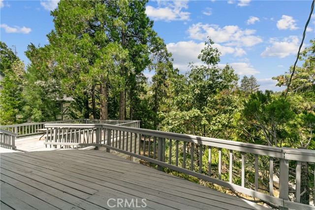 Detail Gallery Image 4 of 35 For 263 Golf Course Road, Lake Arrowhead,  CA 92352 - 4 Beds | 2 Baths