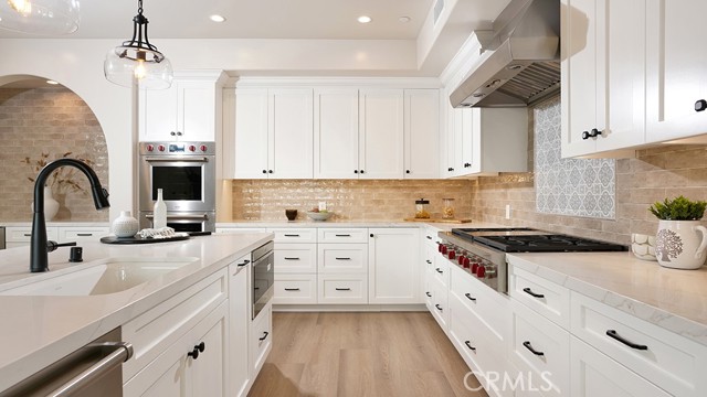 Image 15 of 43 For 501 Elena Lane A