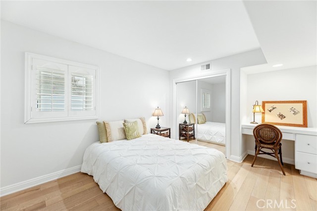 Detail Gallery Image 51 of 55 For 133 33rd St, Hermosa Beach,  CA 90254 - 4 Beds | 4/1 Baths