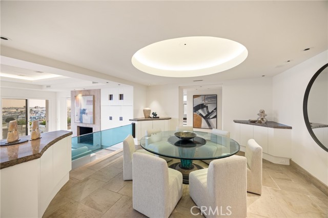 1535 Dolphin Terrace, Corona del Mar CA: https://media.crmls.org/medias/5dfc7910-4aee-48a7-b8b5-a74da4b8fd76.jpg