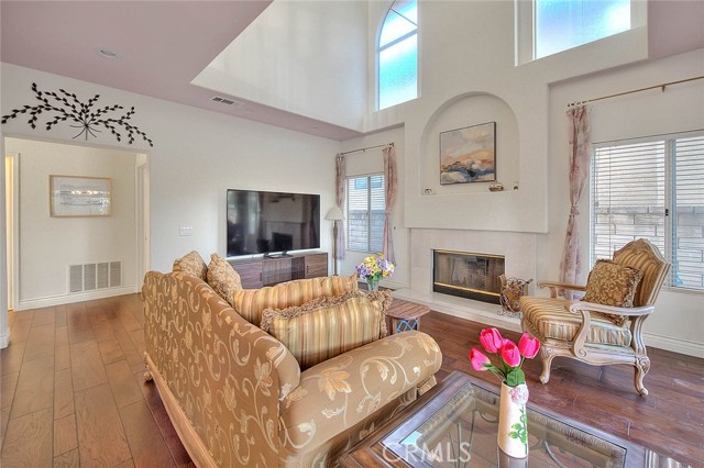 Detail Gallery Image 19 of 73 For 2481 Hawkwood Dr, Chino Hills,  CA 91709 - 5 Beds | 3 Baths