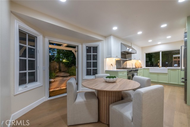 20516 Germain Street, Chatsworth CA: https://media.crmls.org/medias/5dfd5cd7-a7b9-478f-8782-82c29b1fa93c.jpg