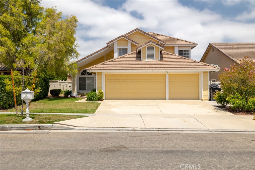 1211 Mayfair Drive