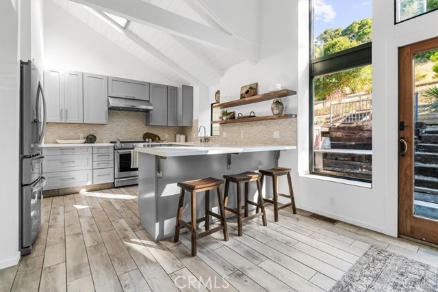 Detail Gallery Image 11 of 35 For 1963 Partridge Dr, San Luis Obispo,  CA 93405 - 3 Beds | 2 Baths