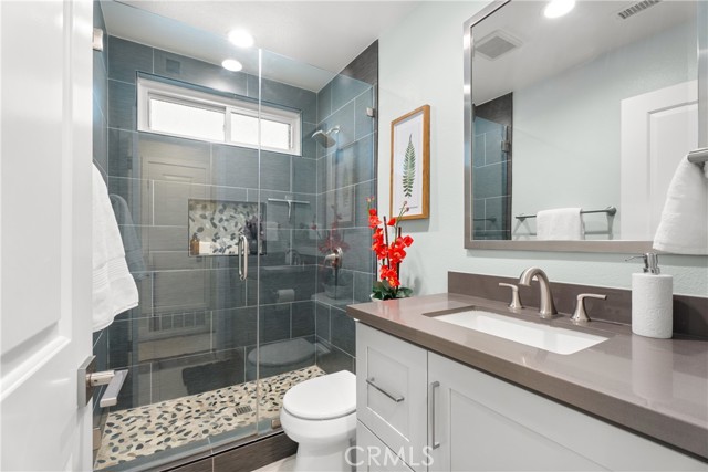 Detail Gallery Image 16 of 42 For 9662 Woodlawn Dr, Huntington Beach,  CA 92646 - 3 Beds | 2 Baths