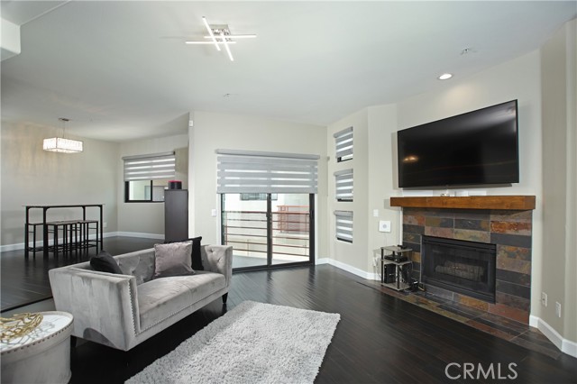 1432 Barrington Way, 108 photo 3