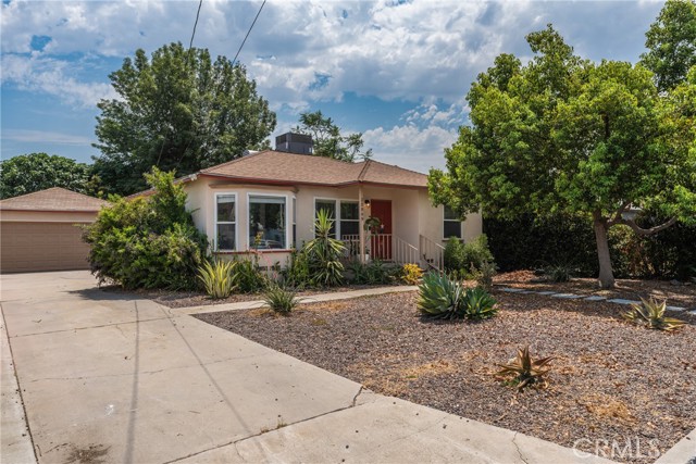 Detail Gallery Image 1 of 36 For 25869 Lomas Verdes St, Redlands,  CA 92373 - 3 Beds | 2 Baths