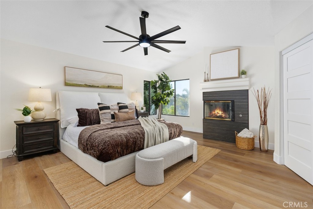 MLS #OC25270791 image #28