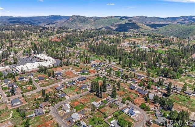 6286 Lancaster Drive, Paradise CA: https://media.crmls.org/medias/5e00a653-de5a-4386-be6e-c73d382f2f27.jpg