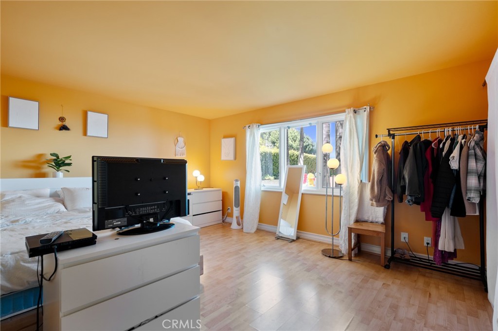 MLS #SB25042936 img 10