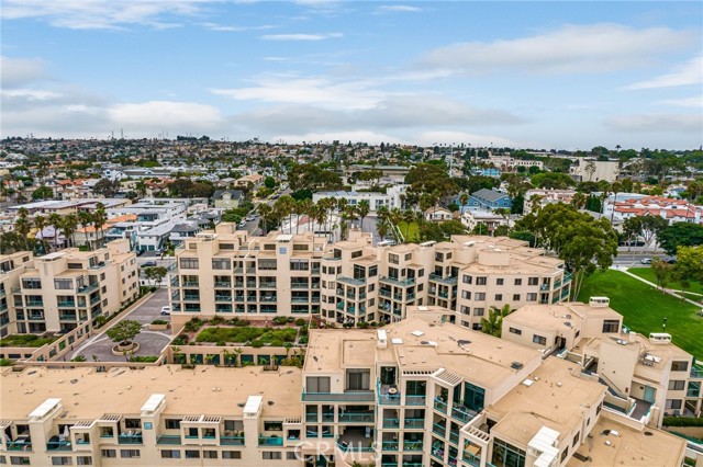 120 The Village, Redondo Beach, California 90277, 2 Bedrooms Bedrooms, ,2 BathroomsBathrooms,Residential,Sold,The Village,SR23189871