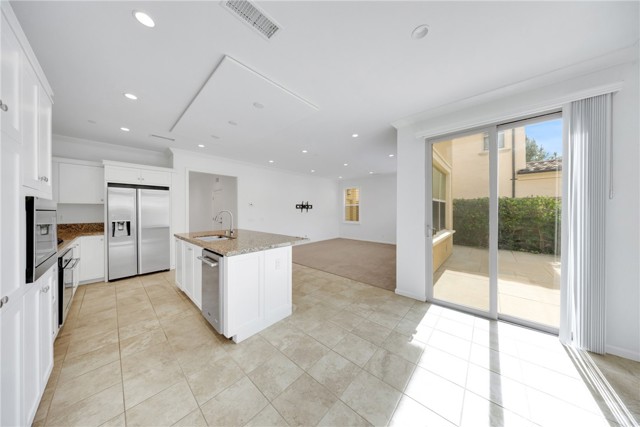 Detail Gallery Image 22 of 60 For 126 Gulfstream, Irvine,  CA 92620 - 3 Beds | 2/1 Baths