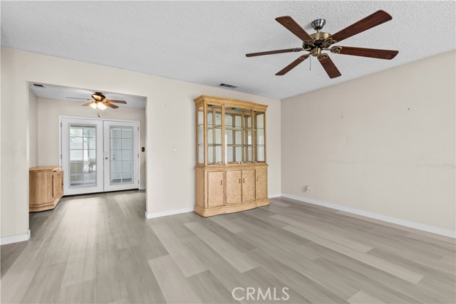 2324 El Rancho Circle, Hemet CA: https://media.crmls.org/medias/5e028241-708c-4f68-a866-cef7107824e0.jpg
