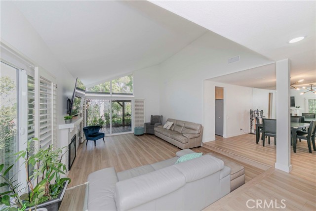 Detail Gallery Image 6 of 41 For 16325 Sierra Trail Ct, Hacienda Heights,  CA 91745 - 3 Beds | 3 Baths