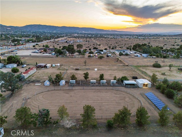 Detail Gallery Image 70 of 74 For 2755 W Avenue, Palmdale,  CA 93551 - 5 Beds | 3/1 Baths