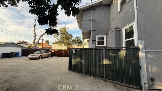 Detail Gallery Image 31 of 39 For 2641 S Catalina St, Los Angeles,  CA 90007 - 7 Beds | 4 Baths