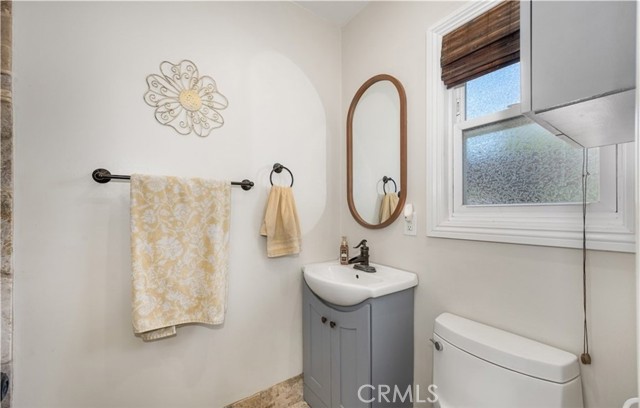 Detail Gallery Image 27 of 44 For 2731 Rutgers Ave, Long Beach,  CA 90815 - 3 Beds | 2 Baths