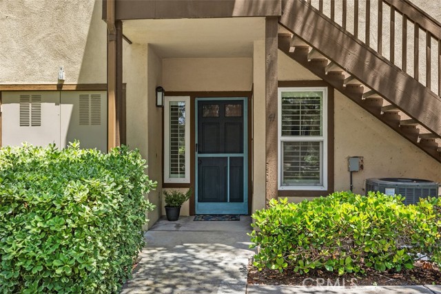 Detail Gallery Image 4 of 26 For 41 Timbre, Rancho Santa Margarita,  CA 92688 - 2 Beds | 2 Baths