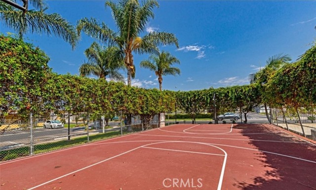 5815 E La Palma Avenue, Anaheim CA: https://media.crmls.org/medias/5e069c95-dac2-4471-b1d0-fde454147092.jpg
