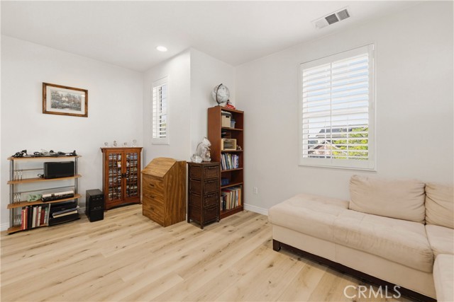 Detail Gallery Image 45 of 75 For 19721 Mathilde, Saugus,  CA 91350 - 5 Beds | 4 Baths