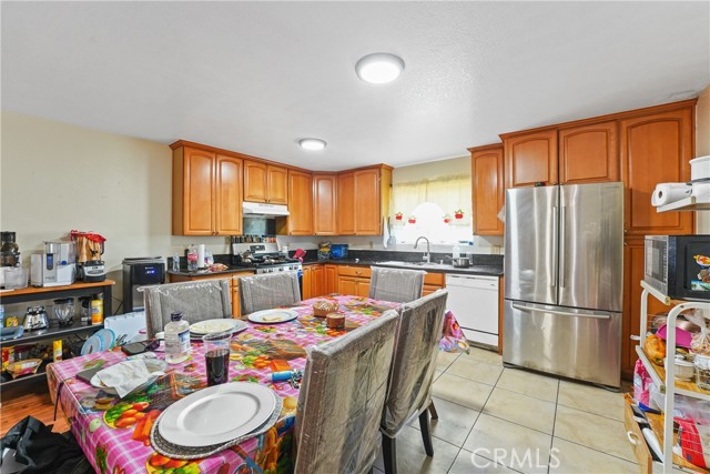 Detail Gallery Image 17 of 40 For 4960 4962 Gambier St, Los Angeles,  CA 90032 - – Beds | – Baths