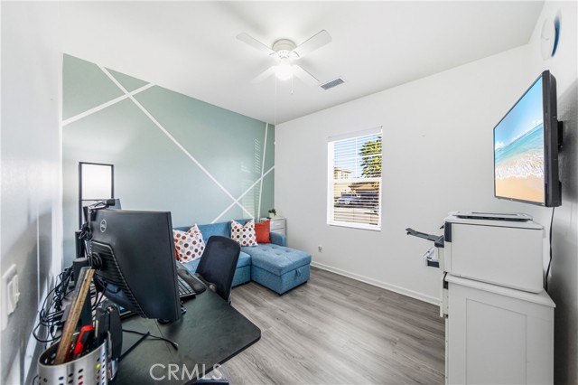 Detail Gallery Image 28 of 54 For 29193 Black Oak, Lake Elsinore,  CA 92530 - 3 Beds | 2 Baths