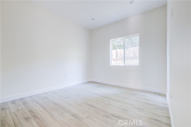 Detail Gallery Image 19 of 23 For 2947 West Blvd #1,  Los Angeles,  CA 90016 - 3 Beds | 2 Baths