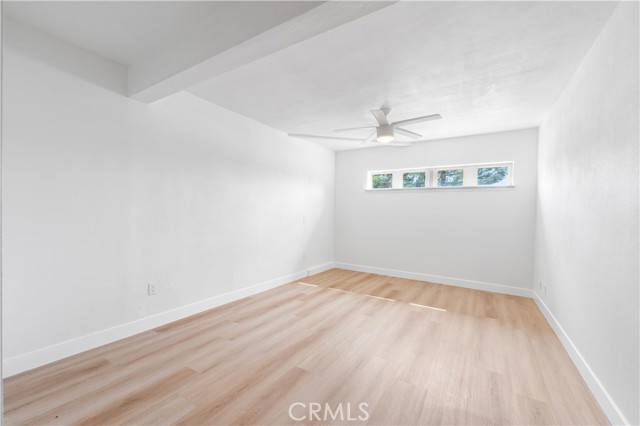 42346 W 47th W Street, Lancaster CA: https://media.crmls.org/medias/5e07e9f2-3d32-4c50-bc43-83b00e5b8949.jpg