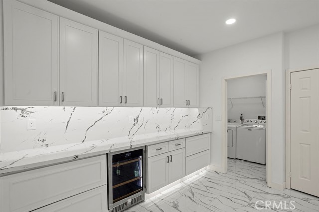 Detail Gallery Image 7 of 23 For 13576 Fern Pine, Victorville,  CA 92392 - 5 Beds | 2/1 Baths