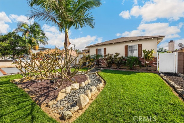 Detail Gallery Image 45 of 48 For 304 S Colfax, La Habra,  CA 90631 - 2 Beds | 2 Baths