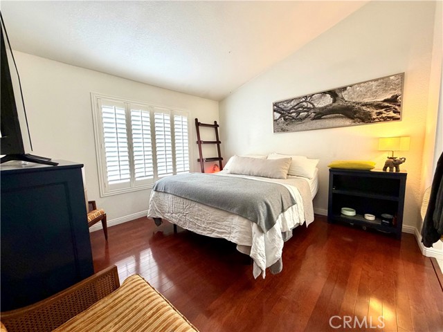 MLS #OC25260603 image #7