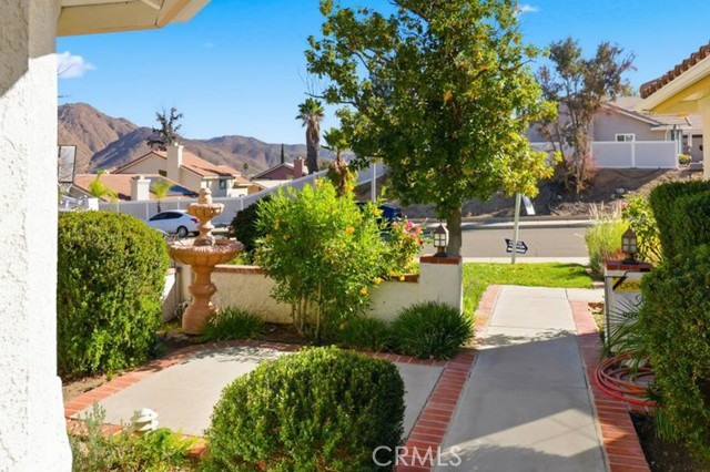 26693 Spotted Pony Drive, Corona CA: https://media.crmls.org/medias/5e096f96-6464-4f36-9ca0-6bbe5c3a5c17.jpg
