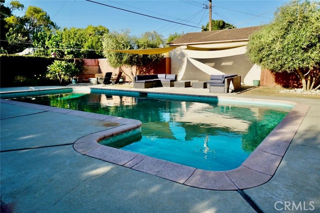 Detail Gallery Image 27 of 31 For 1131 E Larkwood, West Covina,  CA 91790 - 3 Beds | 2 Baths