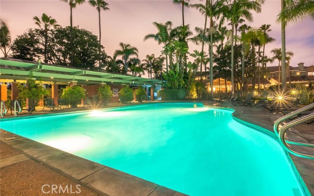 1 Tiburon Court, Manhattan Beach, California 90266, 3 Bedrooms Bedrooms, ,Residential,Sold,Tiburon,SB17005932