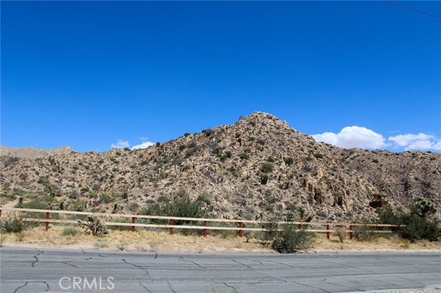 Image 3 for 7416 Canyon Dr, Yucca Valley, CA 92284