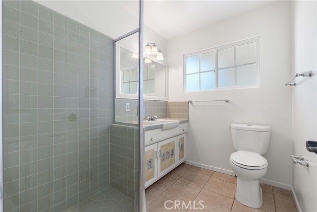 Detail Gallery Image 21 of 47 For 425 Calle De Castellana, Redondo Beach,  CA 90277 - 4 Beds | 2/1 Baths