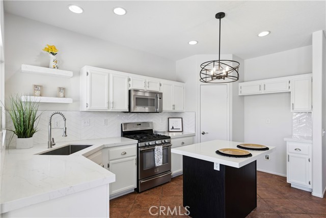 Detail Gallery Image 9 of 38 For 83281 Brighton Crest Dr, Indio,  CA 92203 - 3 Beds | 2 Baths