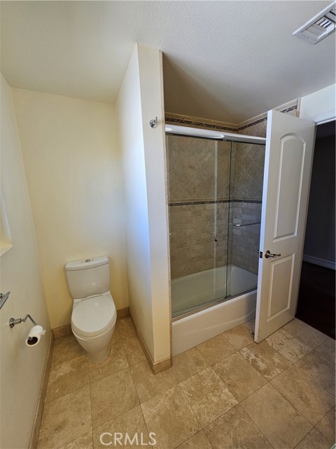 19259 Braemore Road, Porter Ranch CA: https://media.crmls.org/medias/5e0fffdb-c255-42a3-90e4-39ad5af37e39.jpg