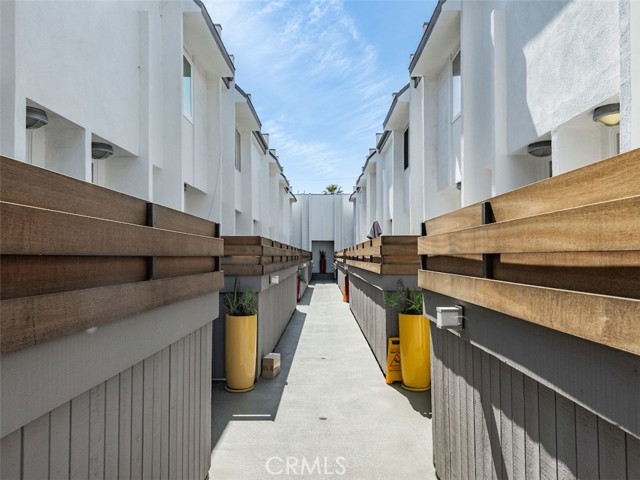 Detail Gallery Image 14 of 34 For 1138 20th St #5,  Santa Monica,  CA 90403 - 3 Beds | 4 Baths