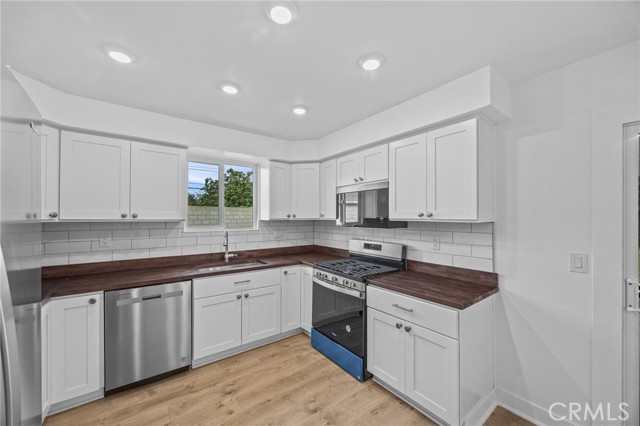 Detail Gallery Image 13 of 43 For 9175 Sabre Ln, Westminster,  CA 92683 - 3 Beds | 2 Baths