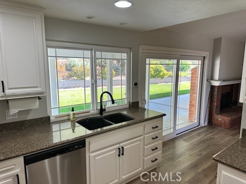 Detail Gallery Image 9 of 44 For 1320 Cadwell Ct, Riverside,  CA 92506 - 5 Beds | 3 Baths