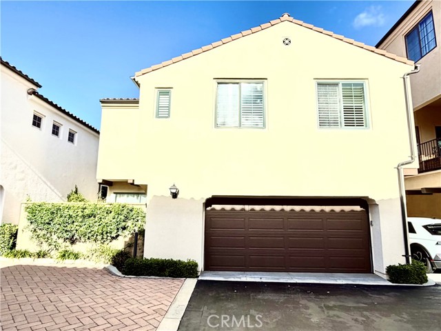 Detail Gallery Image 3 of 24 For 56 Strawberry Grove, Irvine,  CA 92620 - 3 Beds | 2/1 Baths