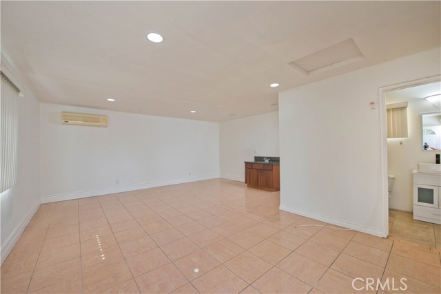 17404 Martha Street photo 18