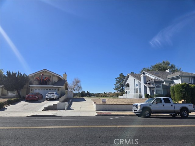 Detail Gallery Image 3 of 6 For 13261 Country Club, Victorville,  CA 92395 - – Beds | – Baths