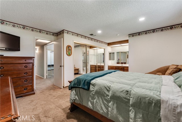 Detail Gallery Image 11 of 25 For 5819 E Avenue T8, Palmdale,  CA 93552 - 3 Beds | 2 Baths