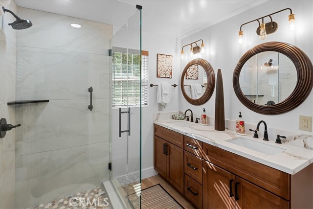 Detail Gallery Image 21 of 52 For 42425 Fox Farm Rd, Big Bear Lake,  CA 92315 - 2 Beds | 1 Baths