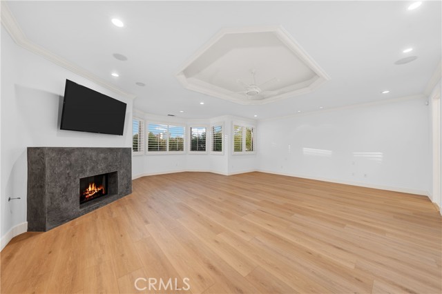 5418 Amber Circle, Calabasas CA: https://media.crmls.org/medias/5e1656cb-a95b-4767-828e-5de814bf3008.jpg